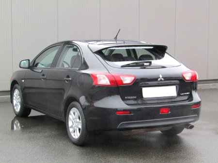 Mitsubishi Lancer, 2010 - pohled č. 7