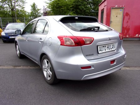 Mitsubishi Lancer, 2016 - pohled č. 3