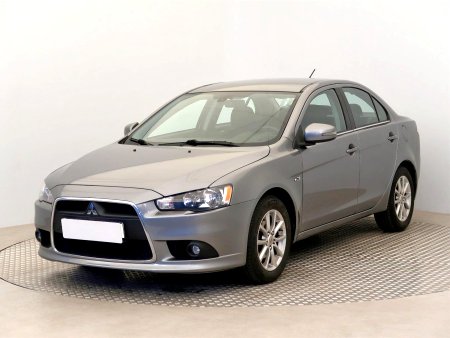 Mitsubishi Lancer, 2015 - pohled č. 3