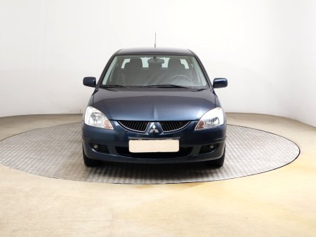 Mitsubishi Lancer, 2004 - pohled č. 2