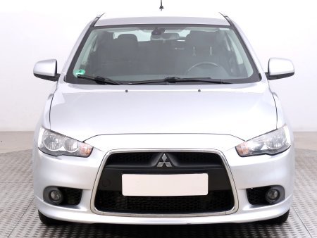 Mitsubishi Lancer, 2010 - pohled č. 2