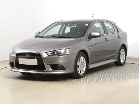 Mitsubishi Lancer, 2013 - pohled č. 3