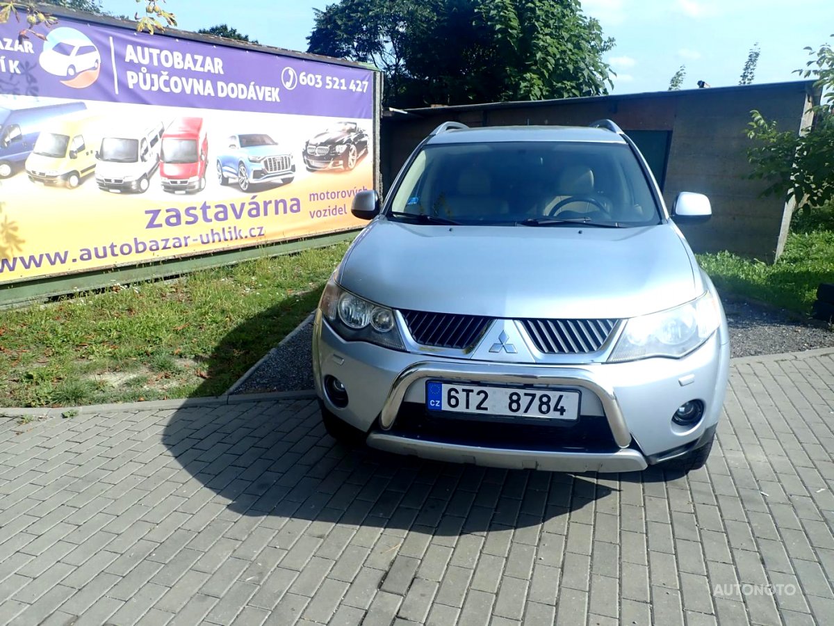 Mitsubishi Outlander, 2009 - celkový pohled