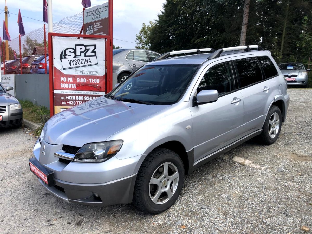 Mitsubishi Outlander, 2004 - pohled č. 3