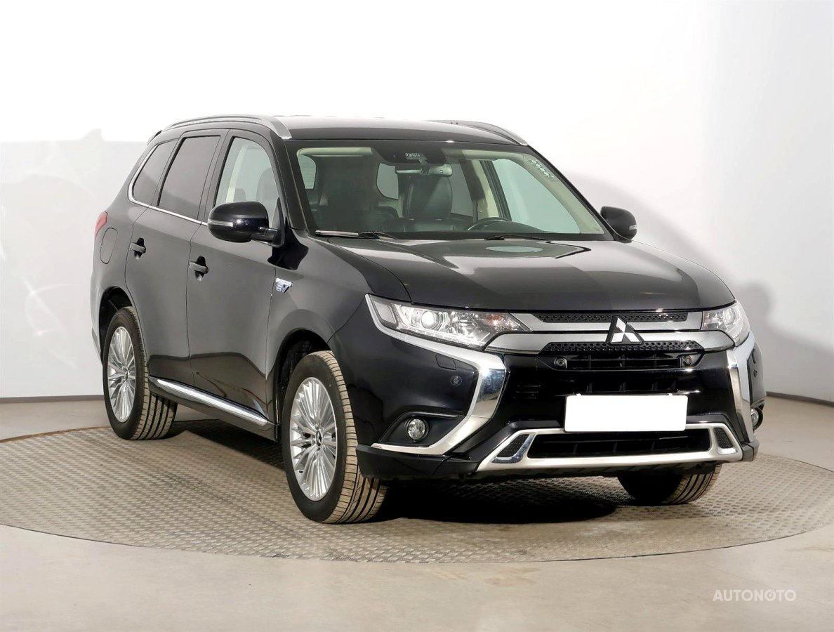 Mitsubishi Outlander, 2019 - celkový pohled