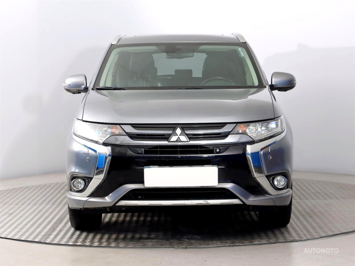 Mitsubishi Outlander, 2016 - pohled č. 2