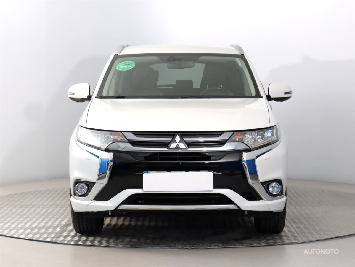 Mitsubishi Outlander, 2016 - pohled č. 2