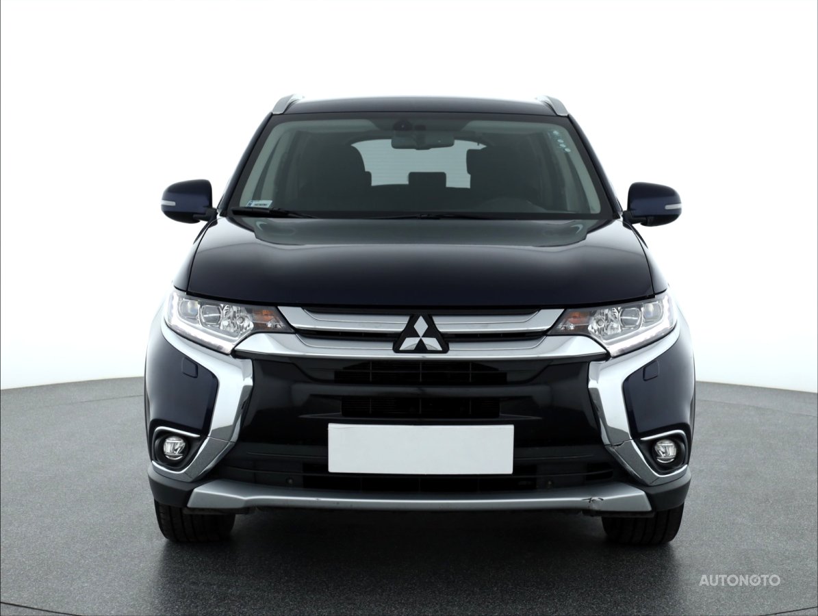 Mitsubishi Outlander, 2017 - pohled č. 2
