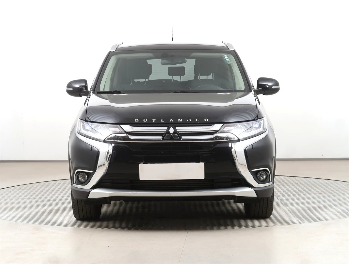 Mitsubishi Outlander, 2015 - pohled č. 2
