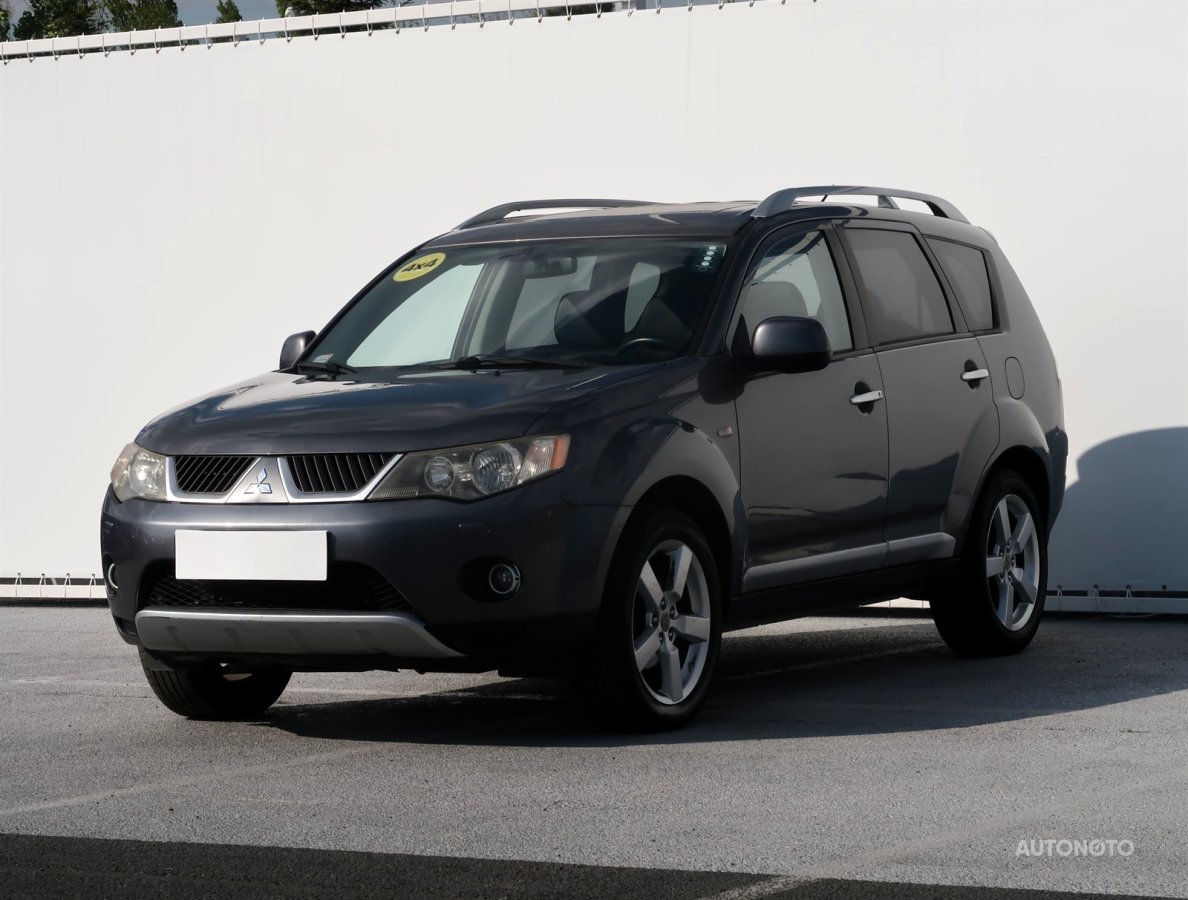 Mitsubishi Outlander, 2007 - pohled č. 3