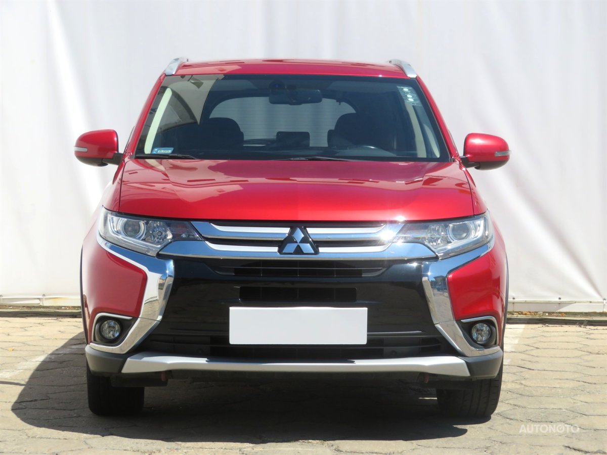 Mitsubishi Outlander, 2017 - pohled č. 2