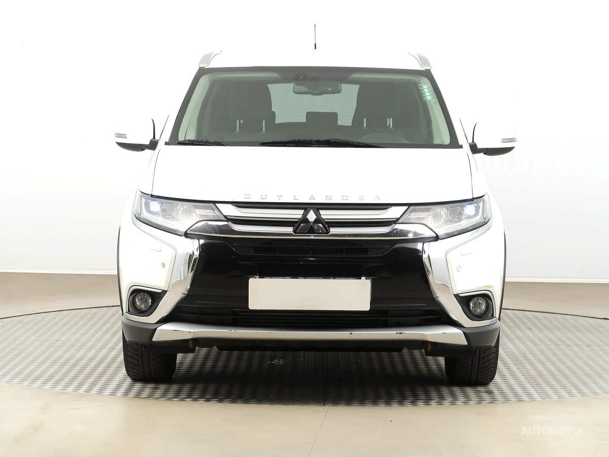 Mitsubishi Outlander, 2017 - pohled č. 2