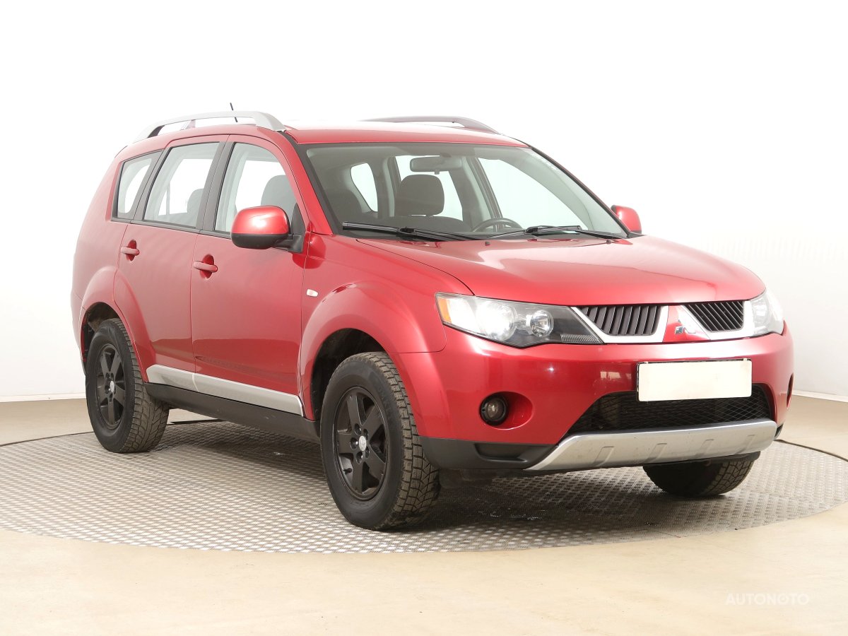 Mitsubishi Outlander, 2009 - celkový pohled