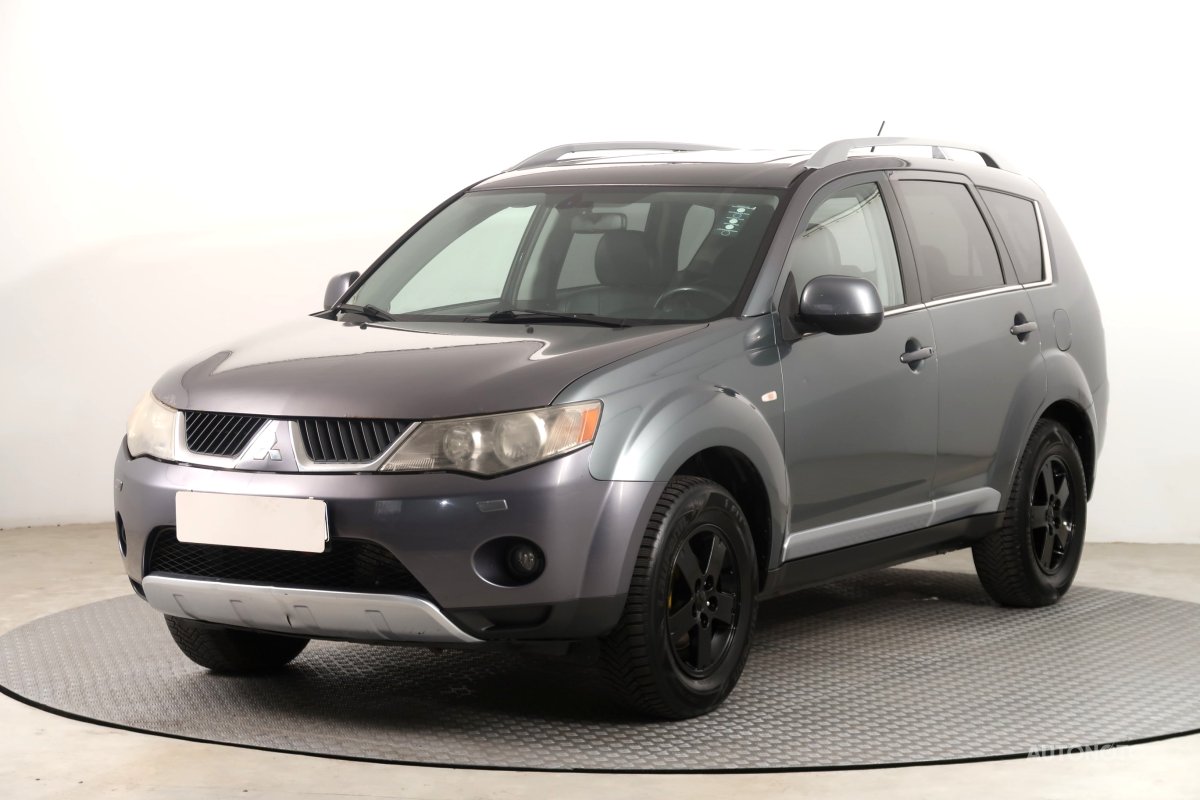 Mitsubishi Outlander, 2009 - pohled č. 3