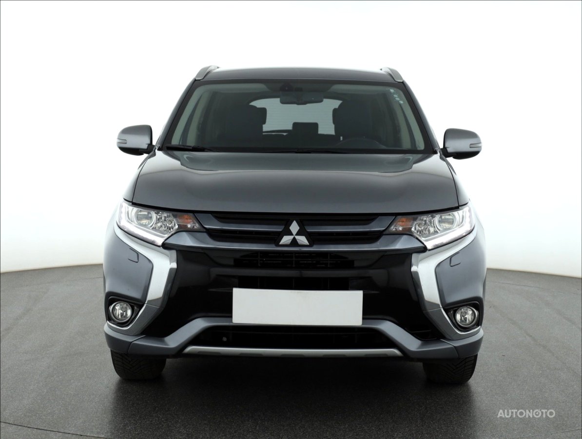 Mitsubishi Outlander, 2016 - pohled č. 2