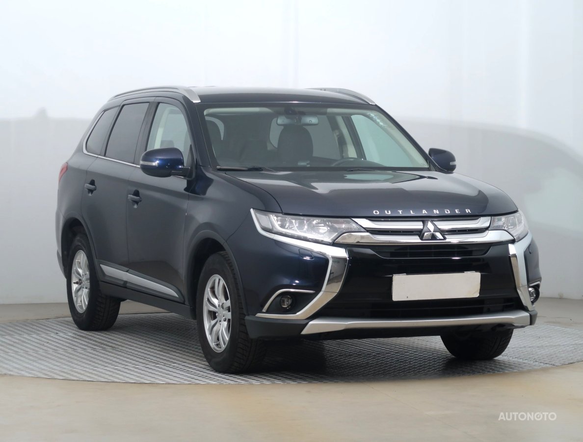 Mitsubishi Outlander, 2018 - celkový pohled