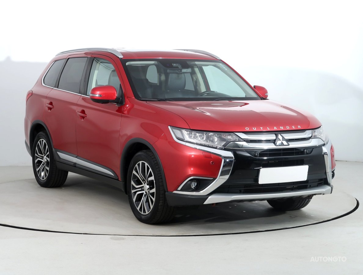 Mitsubishi Outlander, 2017 - celkový pohled