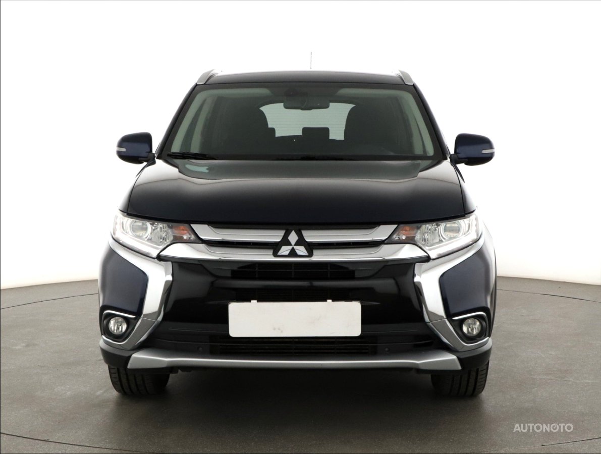 Mitsubishi Outlander, 2017 - pohled č. 2