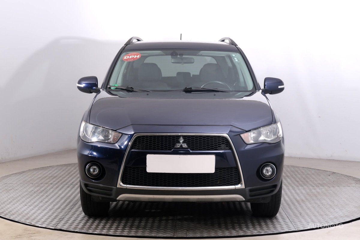Mitsubishi Outlander, 2010 - pohled č. 2