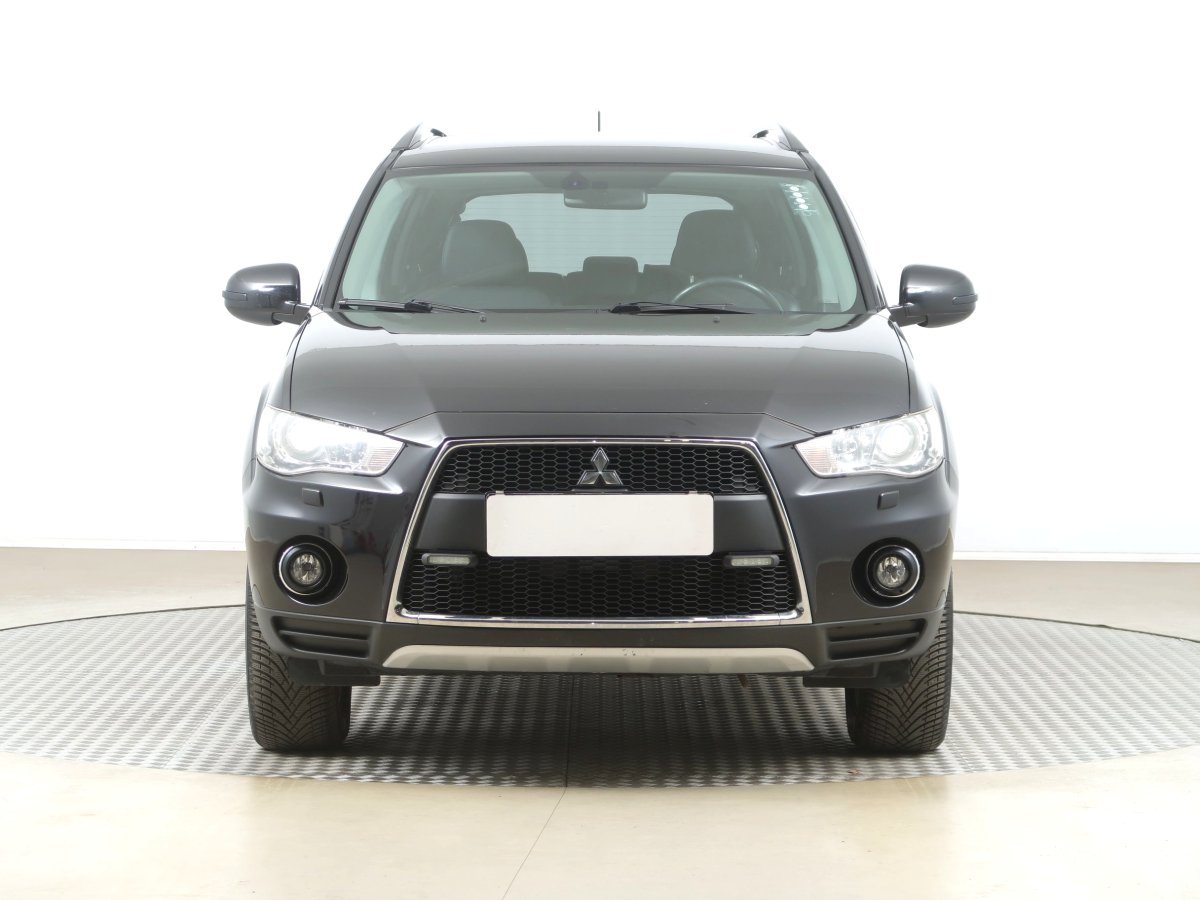 Mitsubishi Outlander, 2010 - pohled č. 2