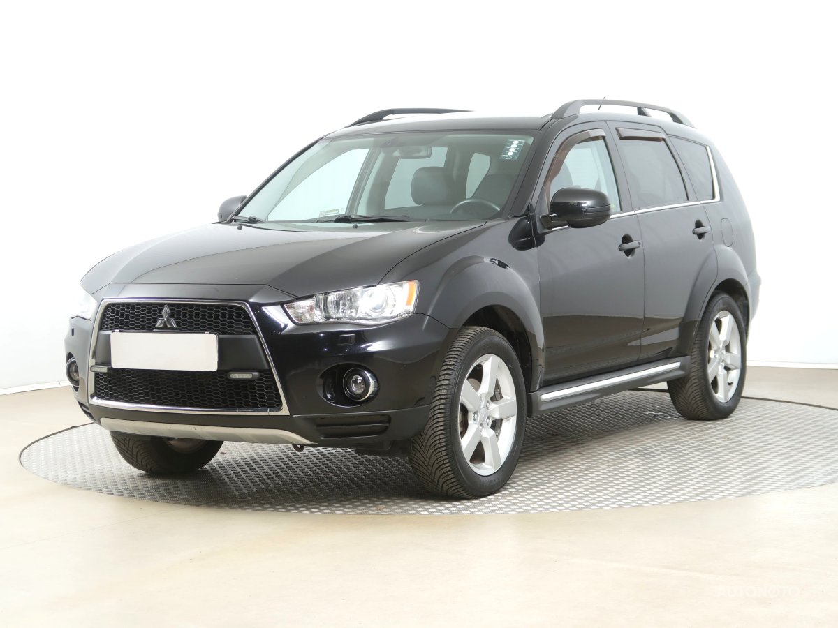 Mitsubishi Outlander, 2010 - pohled č. 3