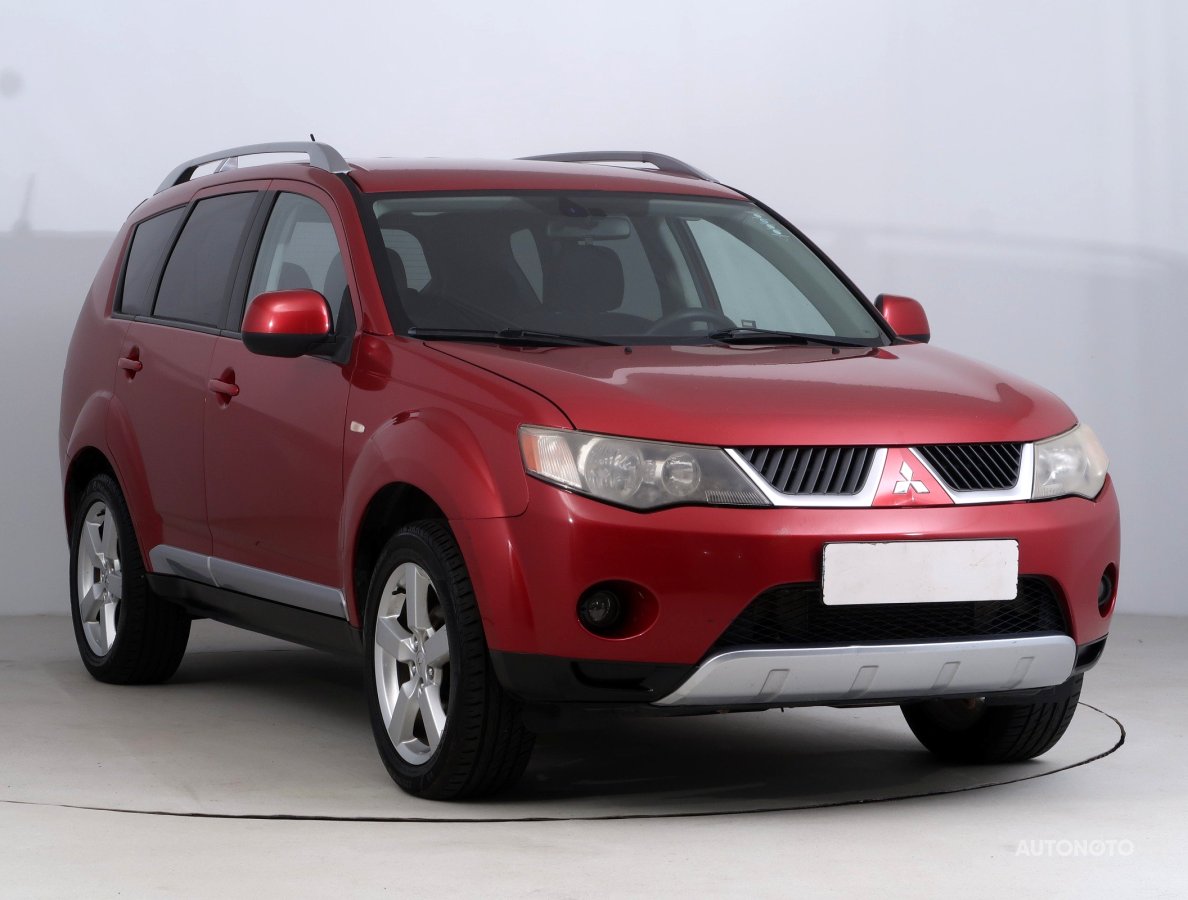 Mitsubishi Outlander, 2009 - celkový pohled