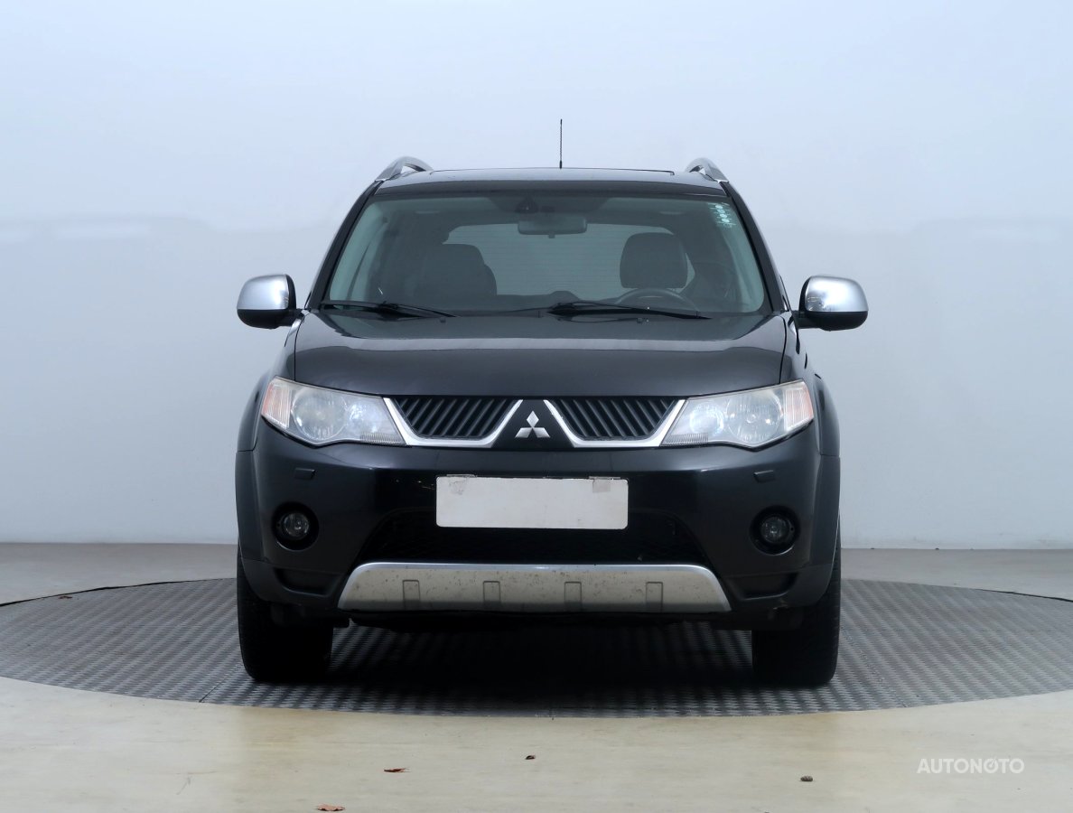 Mitsubishi Outlander, 2009 - pohled č. 2