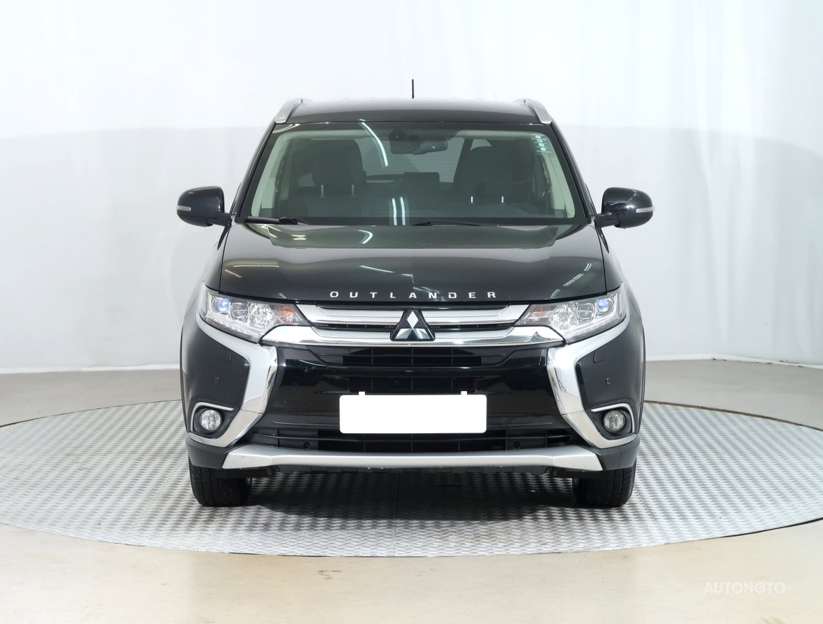 Mitsubishi Outlander, 2016 - pohled č. 2