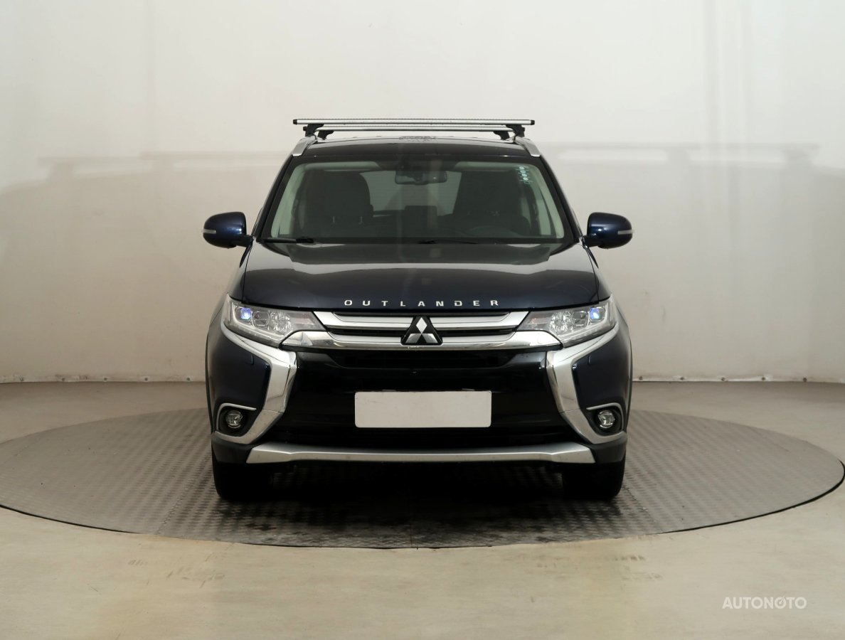 Mitsubishi Outlander, 2017 - pohled č. 2
