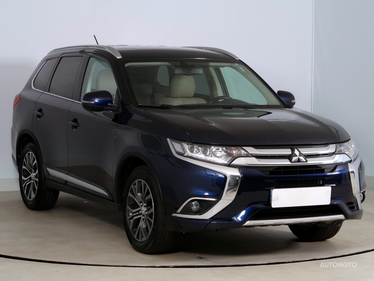 Mitsubishi Outlander, 2016 - celkový pohled