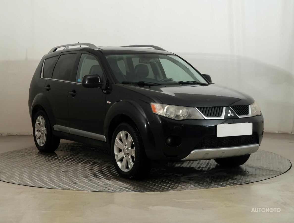 Mitsubishi Outlander, 2008 - celkový pohled