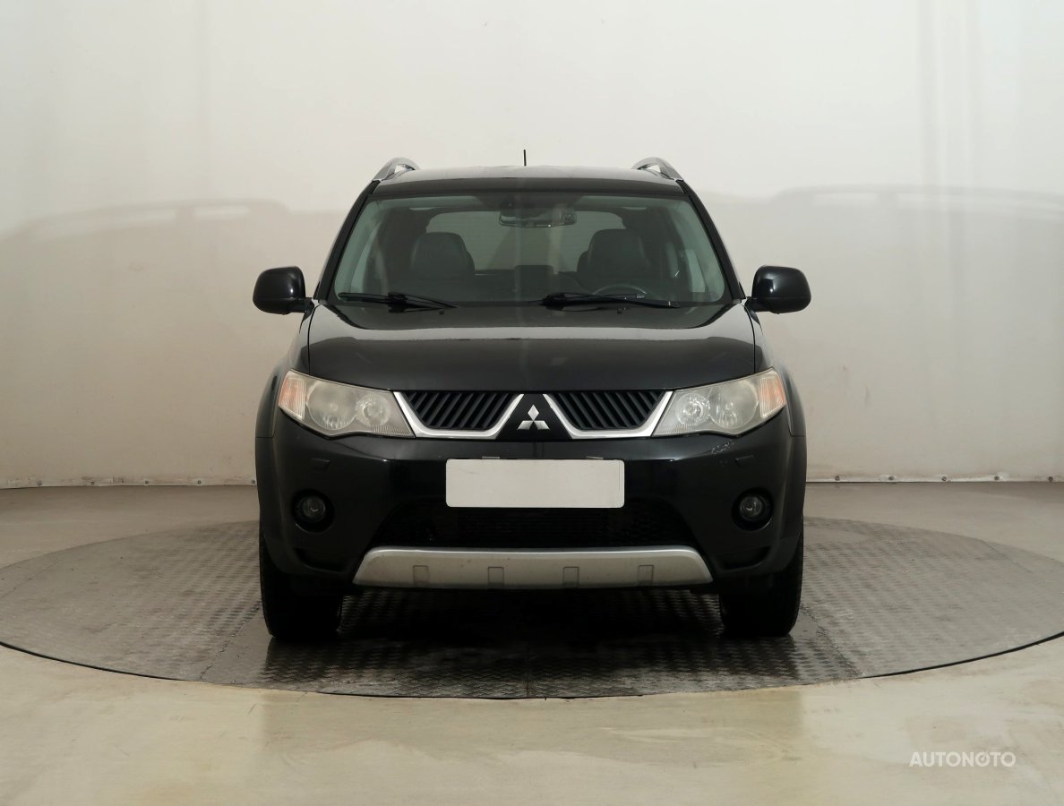 Mitsubishi Outlander, 2008 - pohled č. 2