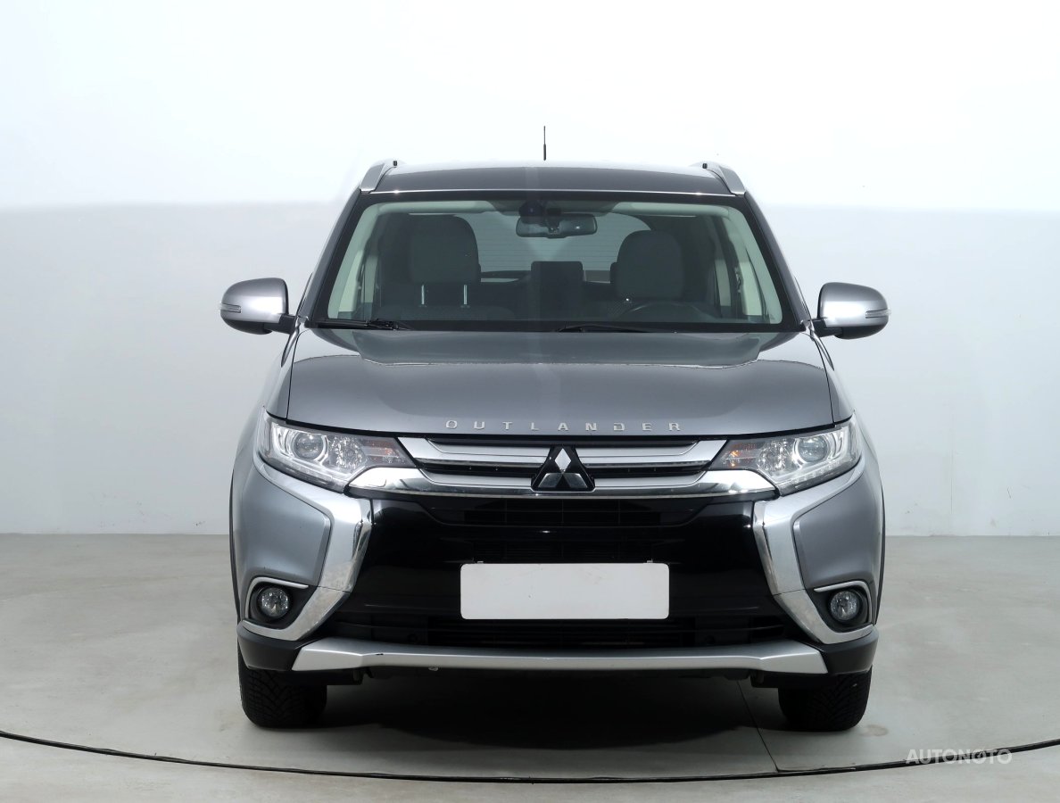 Mitsubishi Outlander, 2015 - pohled č. 2