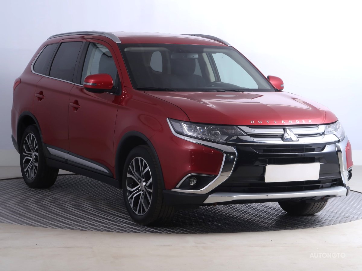 Mitsubishi Outlander, 2019 - celkový pohled