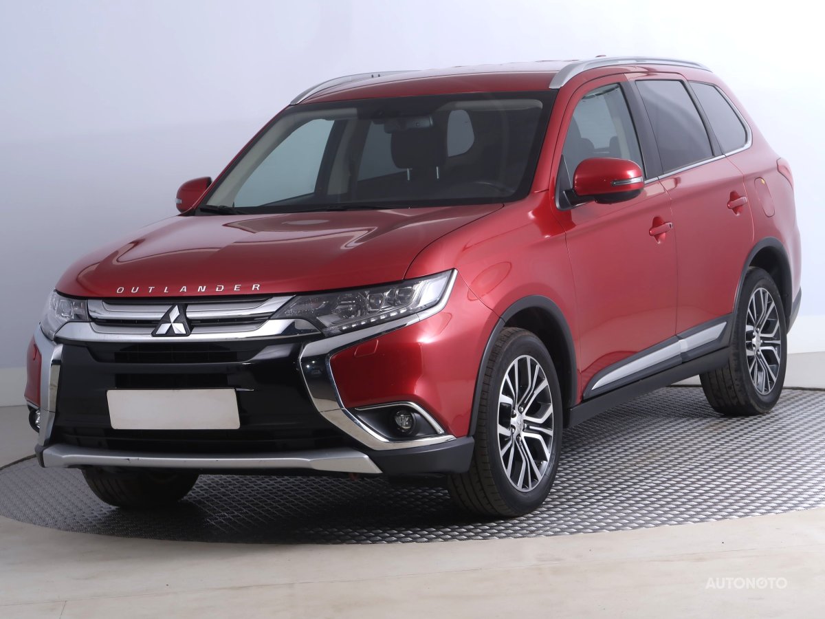 Mitsubishi Outlander, 2019 - pohled č. 3