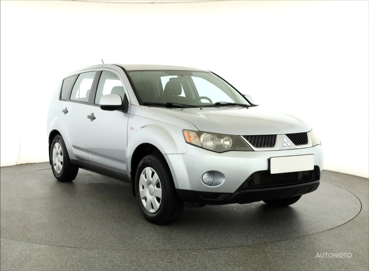 Mitsubishi Outlander, 2007 - celkový pohled