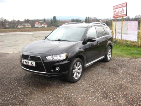 Mitsubishi Outlander, 2010 - pohled č. 2