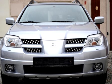 Mitsubishi Outlander, 2006 - pohled č. 2