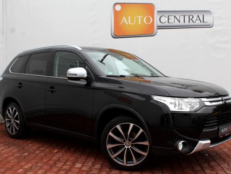 Mitsubishi Outlander 2.3Di-D 110kW 4x4,NAVI