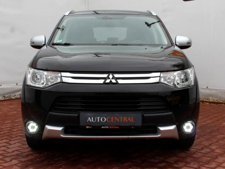 Mitsubishi Outlander, 2015 - pohled č. 2