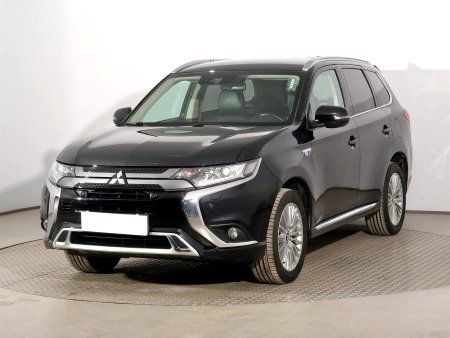Mitsubishi Outlander, 2019 - pohled č. 3