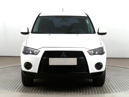 Mitsubishi Outlander, 2011 - pohled č. 2
