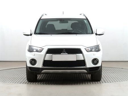 Mitsubishi Outlander, 2010 - pohled č. 2
