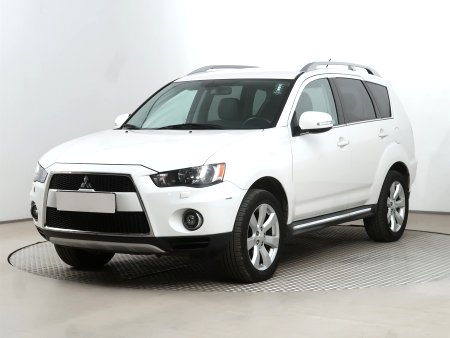 Mitsubishi Outlander, 2010 - pohled č. 3