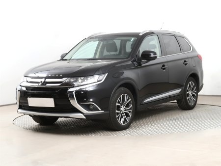 Mitsubishi Outlander, 2015 - pohled č. 3