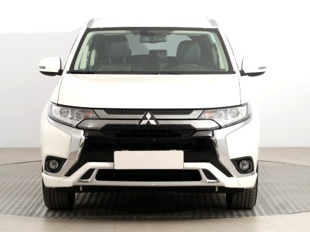 Mitsubishi Outlander, 2020 - pohled č. 2