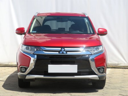Mitsubishi Outlander, 2017 - pohled č. 2