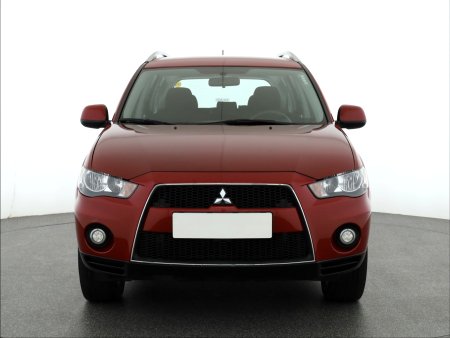 Mitsubishi Outlander, 2011 - pohled č. 2