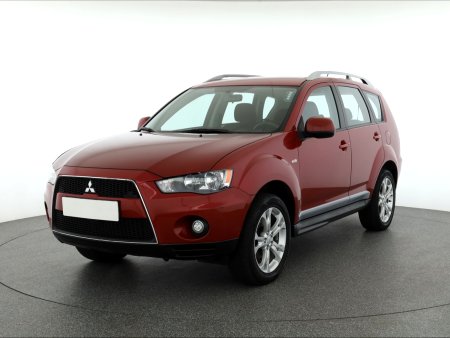 Mitsubishi Outlander, 2011 - pohled č. 3