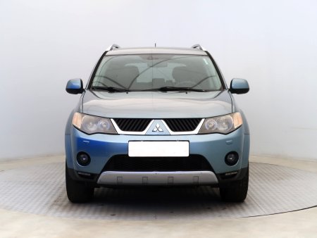 Mitsubishi Outlander, 2010 - pohled č. 2